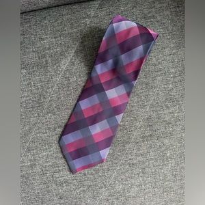 Men’s collar tie